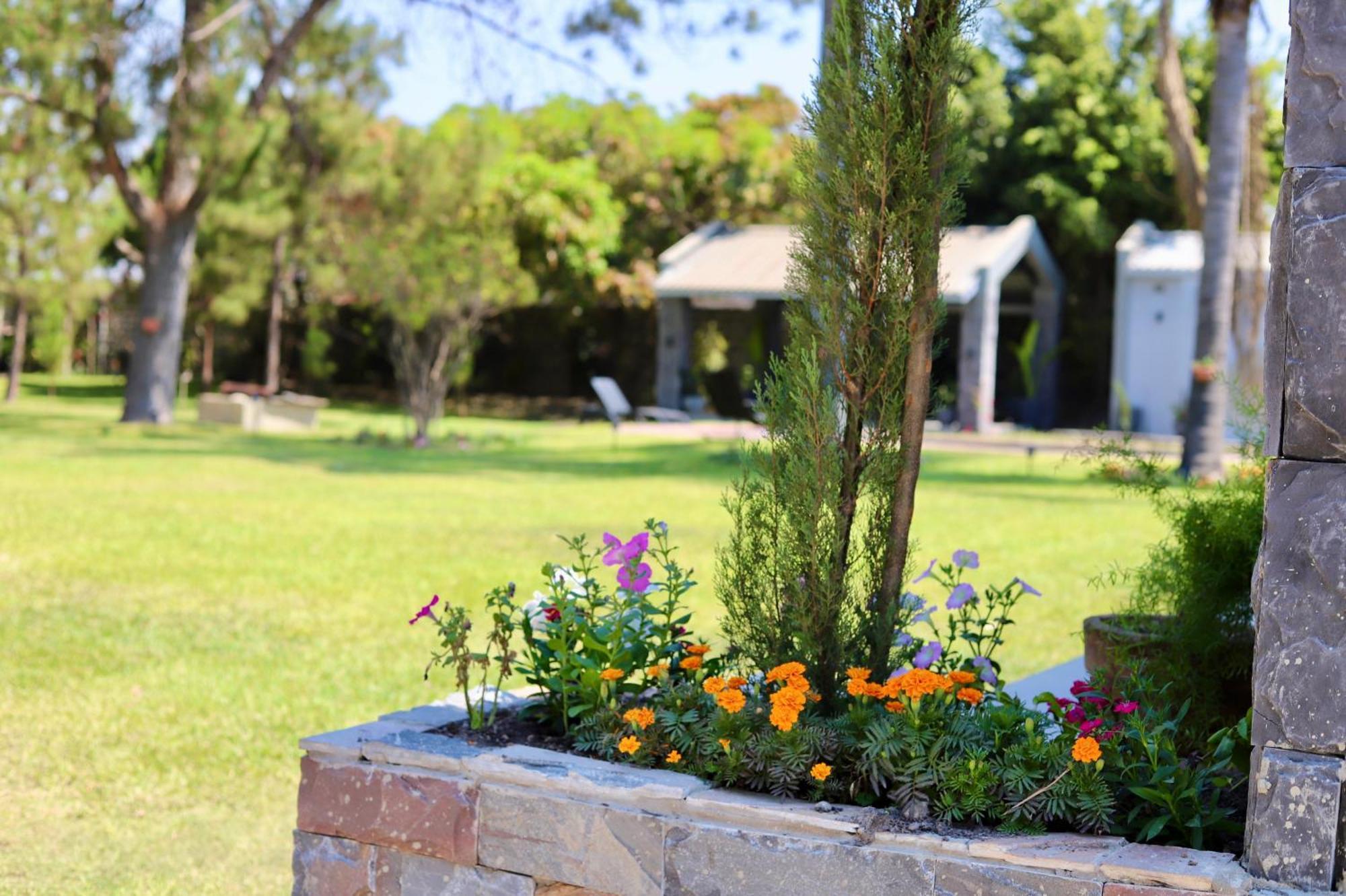 Summerfields & Gardens Lodge Kitwe Extérieur photo