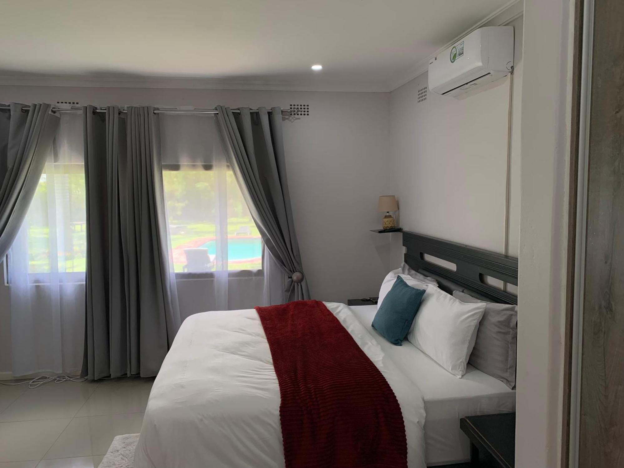 Summerfields & Gardens Lodge Kitwe Extérieur photo